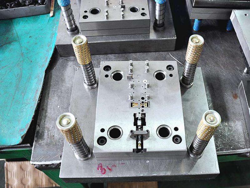 高邮模具制造-01